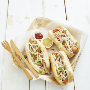 Hot-dog aux pousses de haricot mungo