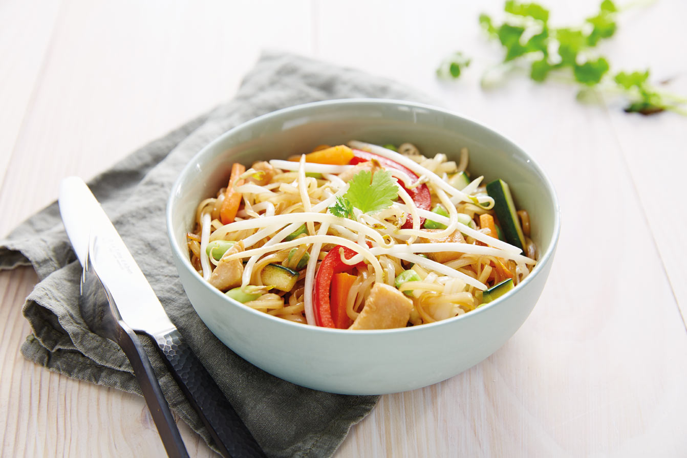 Recette haricot mungo : Wok de poulet aux pousses de haricot mungo